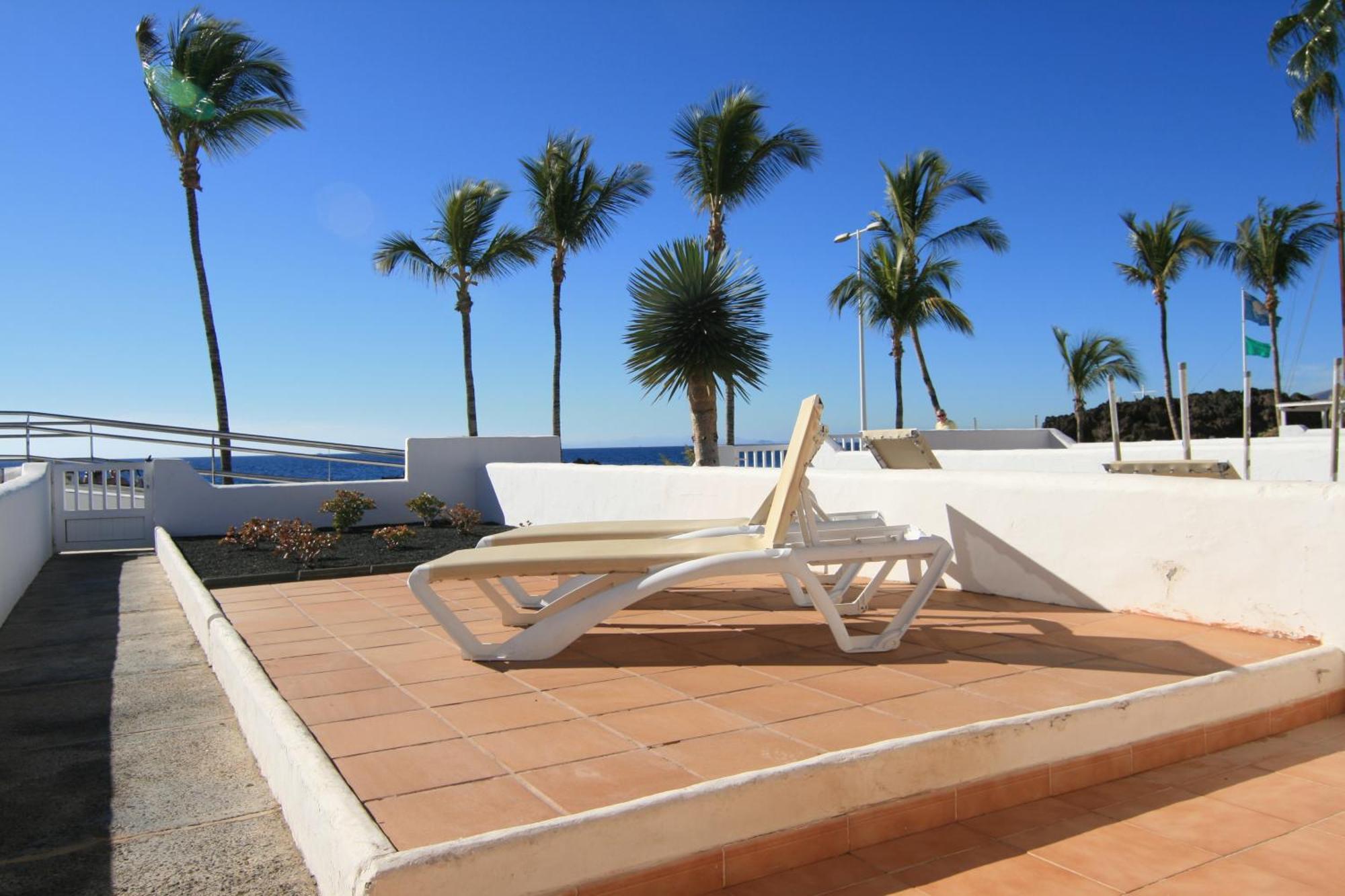 Bungalows Villas Blancas Puerto del Carmen  Exterior photo