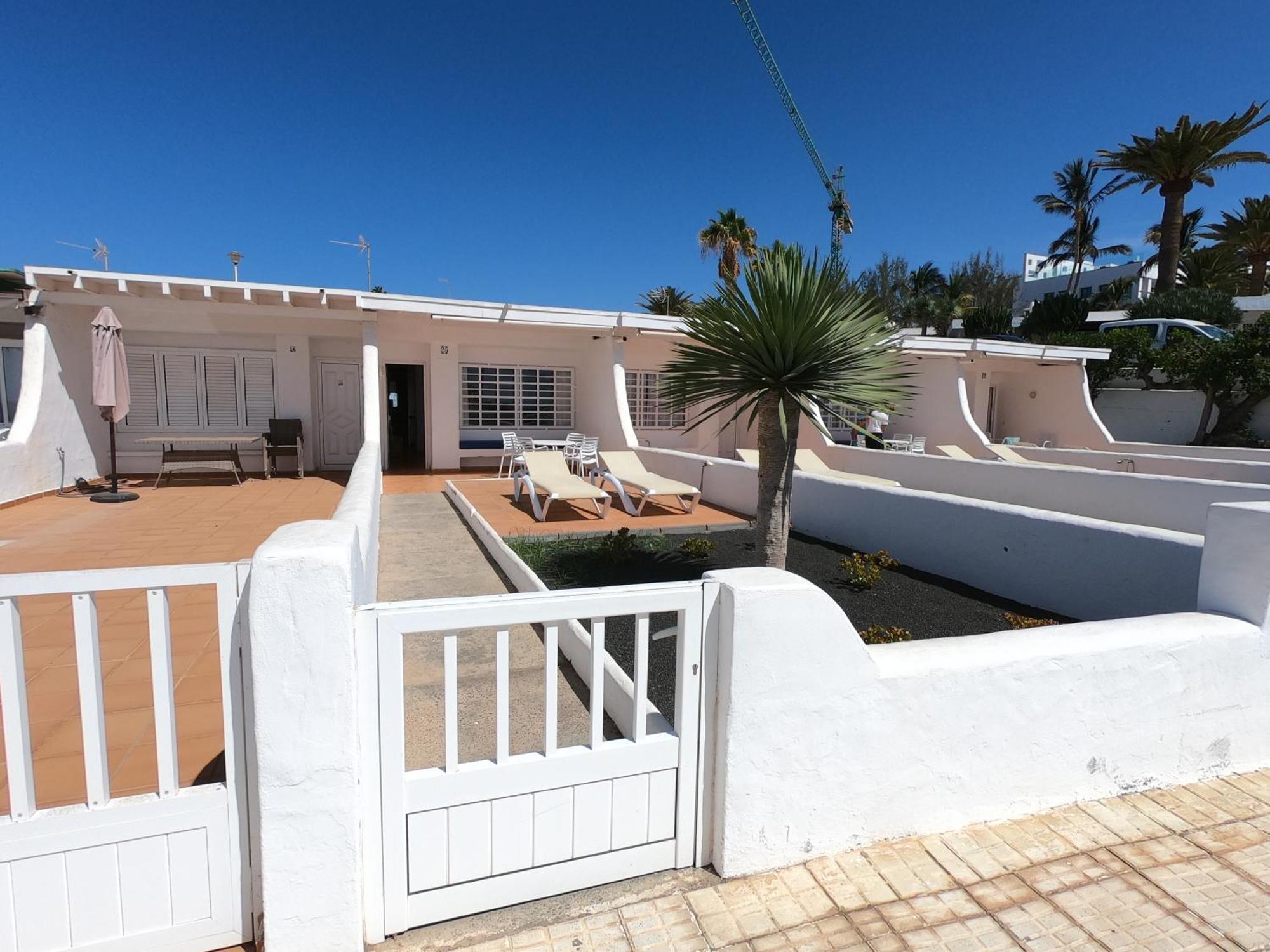Bungalows Villas Blancas Puerto del Carmen  Exterior photo